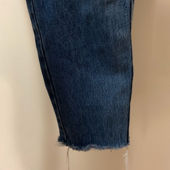 Zara High Waisted Mom Jeans - Picture 6 of 7